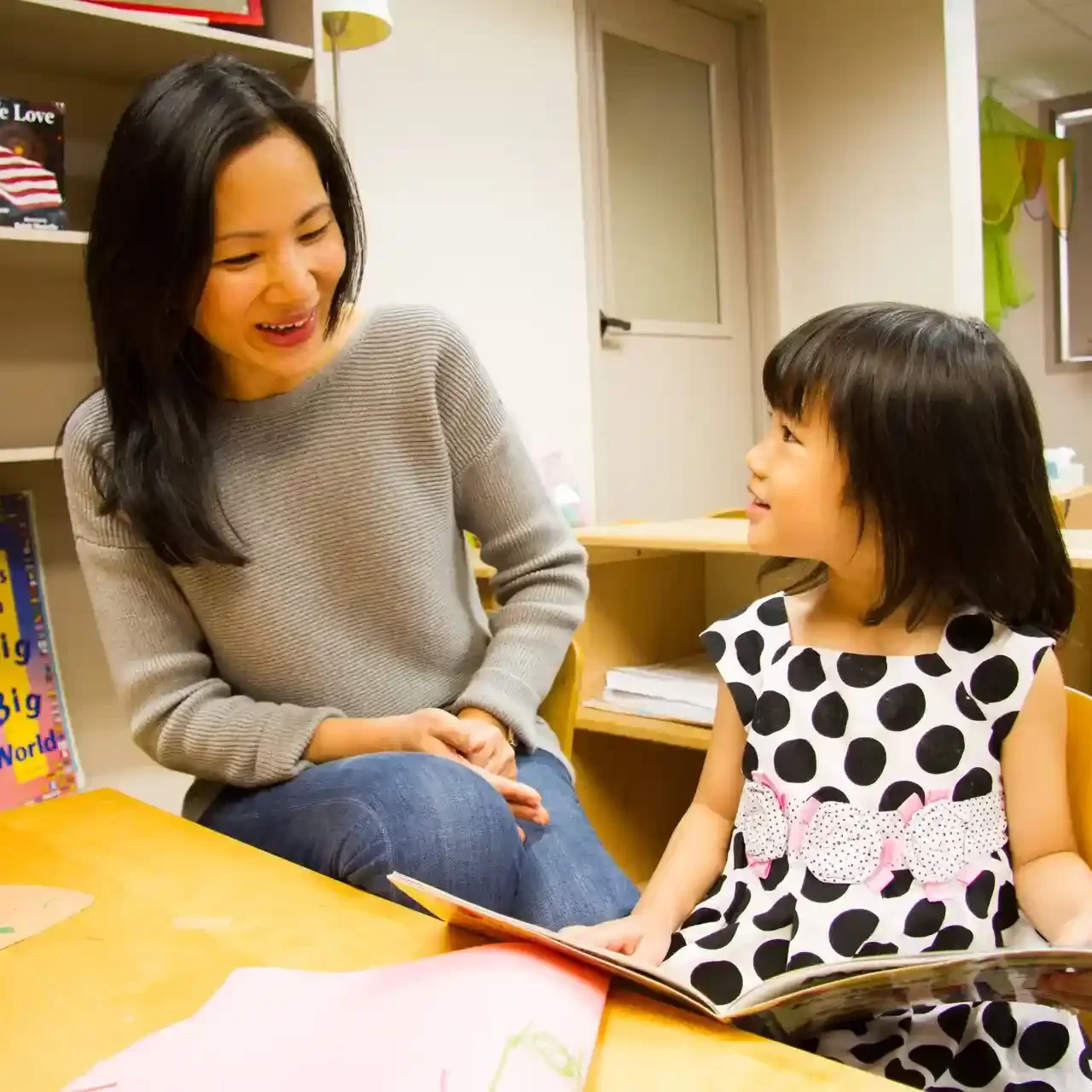 Building Your Child's Bilingual Skills (1)